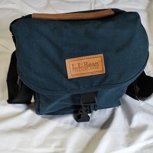L.L. Bean Teal and Tan Camera Backpack